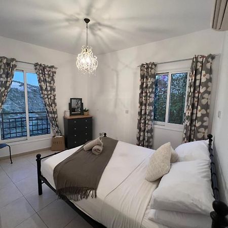 Hillview Apartment Pegeia Exterior foto