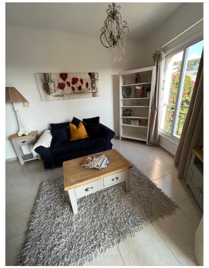 Hillview Apartment Pegeia Exterior foto